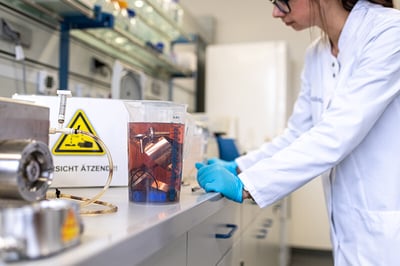 Laboratory-technician